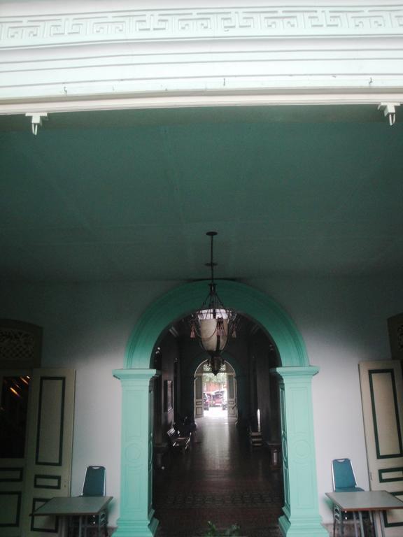 Hotel Trio Surakarta  Exterior photo