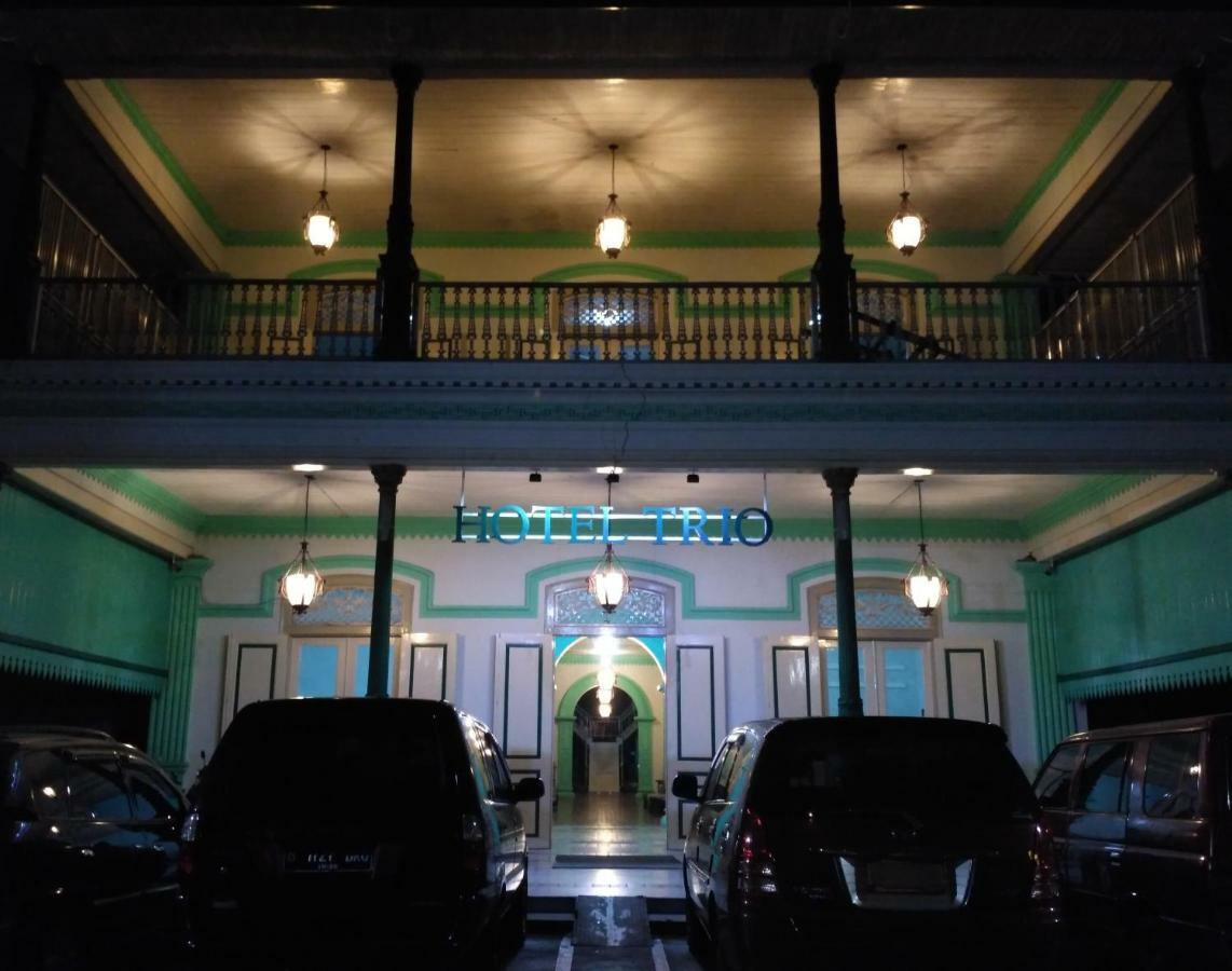 Hotel Trio Surakarta  Exterior photo